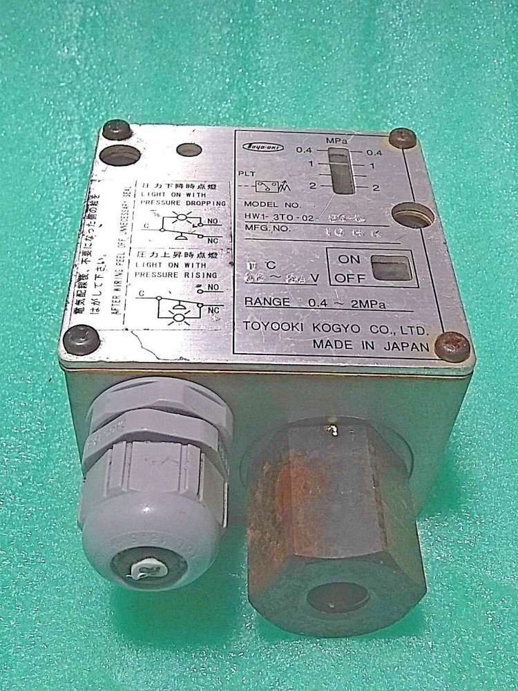 TOYOOKI KOGYO CO. HW1-3T0-02 DC-L HYDRAULIC PRESSURE SWITCH VALVE