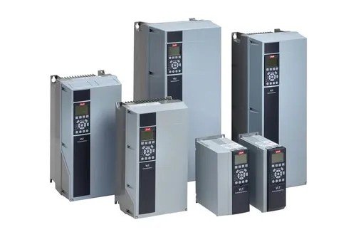 Danfoss VFD 2 HP 1.5 KW , 132F0020
